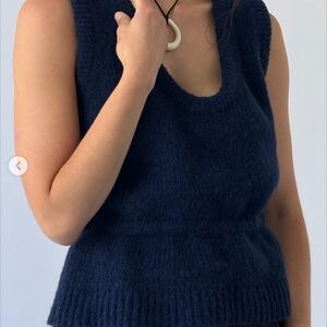 James Street Quinn Vest, size L